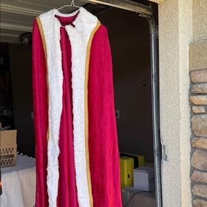 Elegant Red and White Mens King Robe